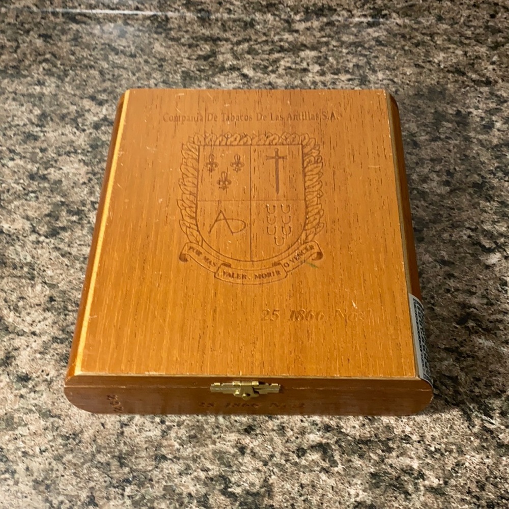 Cigar box